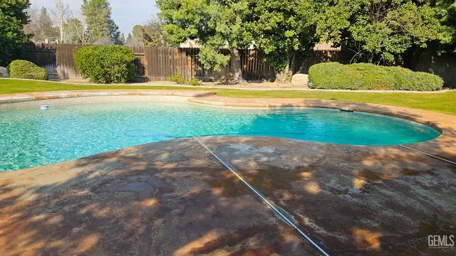 $595,000 | Undisclosed Address, Bakersfield, CA 93309