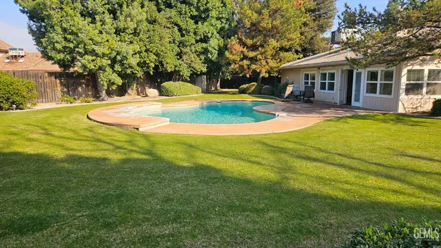$595,000 | Undisclosed Address, Bakersfield, CA 93309
