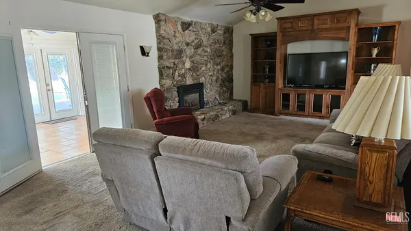 $571,500 | Undisclosed Address, Bakersfield, CA 93309