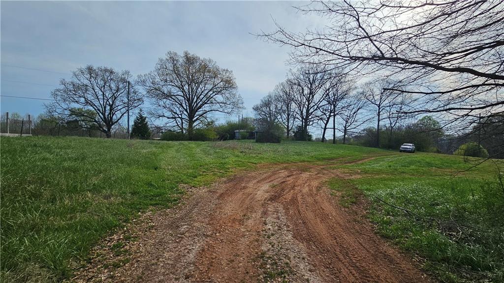 749 Chambers Road Commerce, GA 30530 - Photo 3 of 16