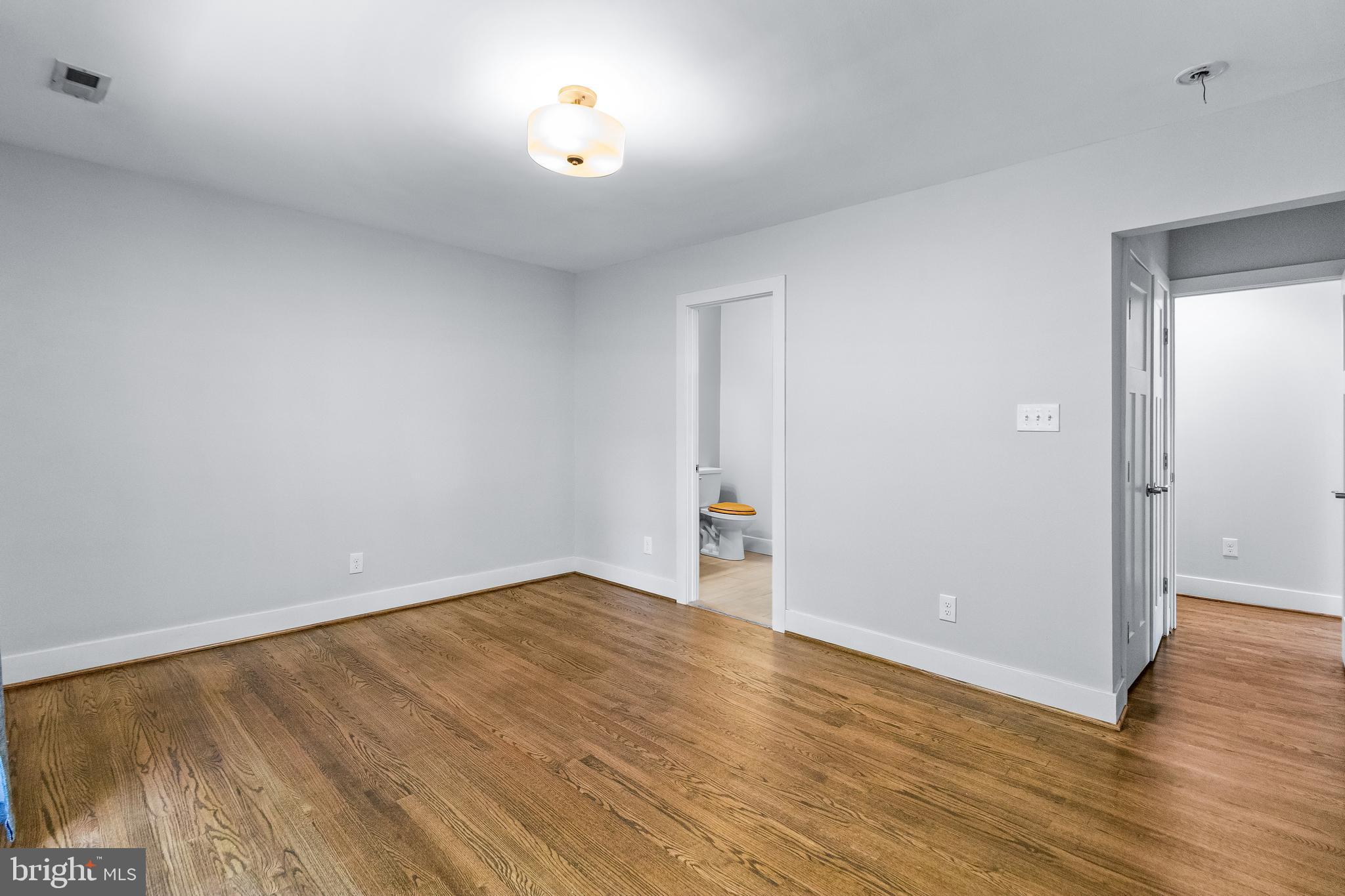 7516 Glenriddle Road Bethesda, MD 20817 - Photo 28 of 42