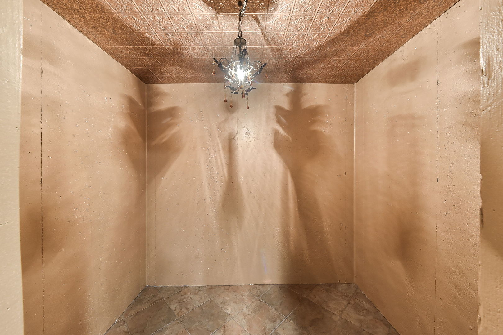 1737 Hunters Ridge Lane Sugar Grove, IL 60554 - Photo 40 of 50 a view of a small space