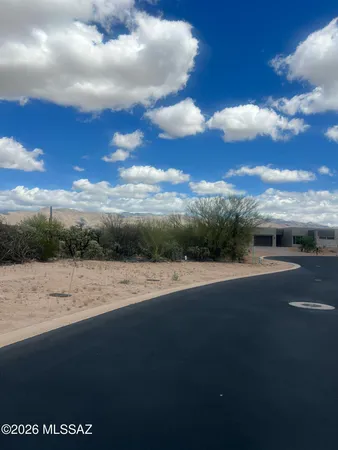 $295,000 | 2883 North Sobaipuri Court, Unit 69, Tucson, AZ 85749