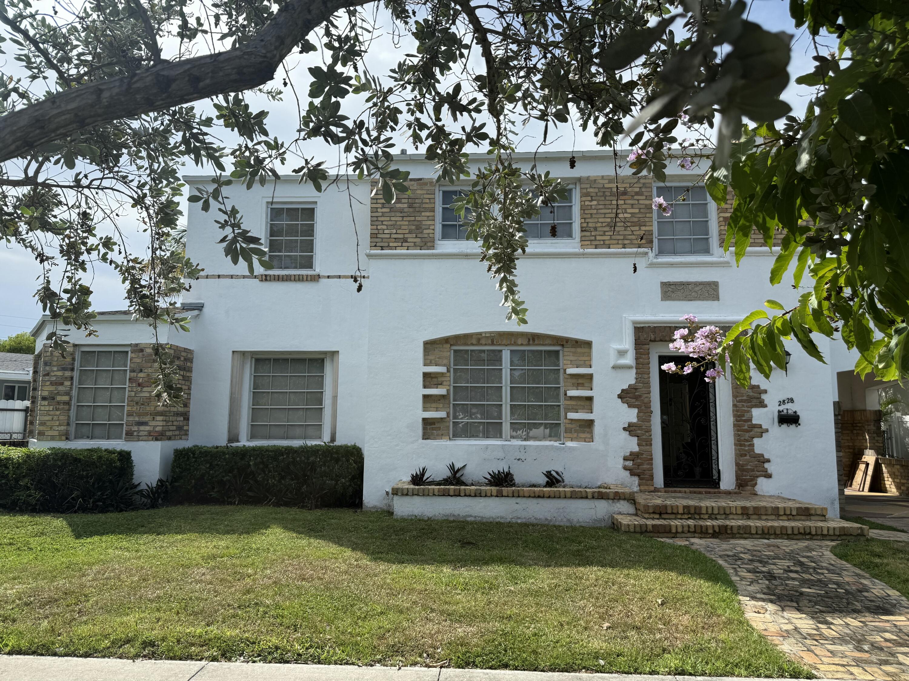 2828 Southwest 7th Avenue Miami, FL 33129 - Photo 1 of 20 IMG_9903