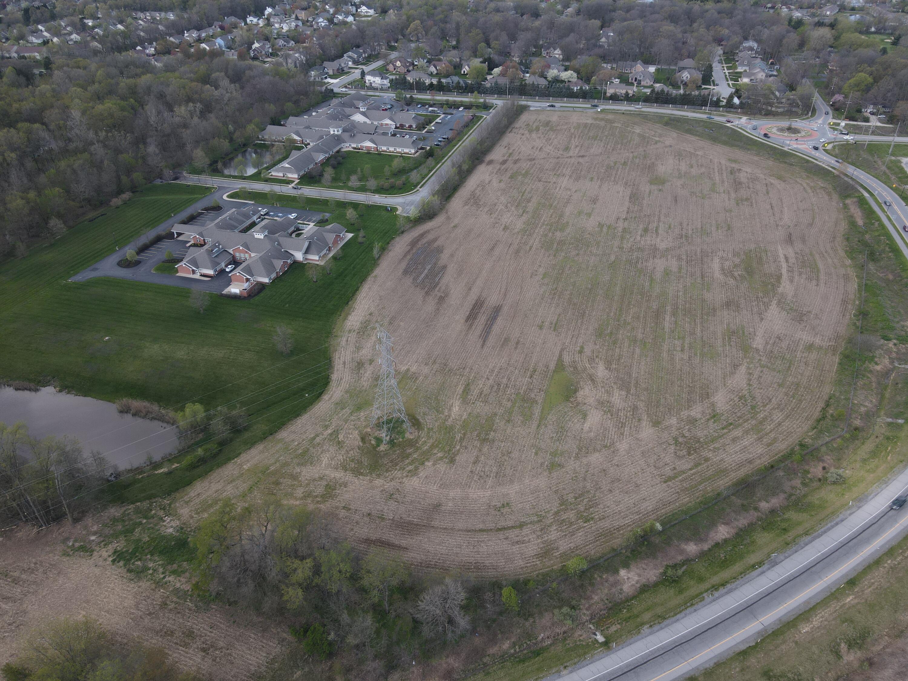 Tbd Silhavy Road Valparaiso, IN 46383 - Photo 4 of 7 a view of a swimming pool with a yard