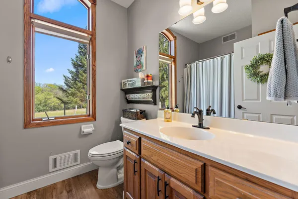 $1,750,000 | W10415 521st Avenue, Prescott, WI 54021