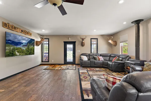 $1,750,000 | W10415 521st Avenue, Prescott, WI 54021