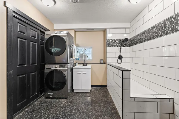 $1,750,000 | W10415 521st Avenue, Prescott, WI 54021