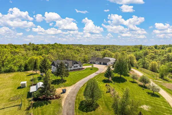 $1,750,000 | W10415 521st Avenue, Prescott, WI 54021