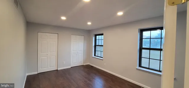 $485,000 | 9 Candlewood Circle, Marlton, NJ 08053