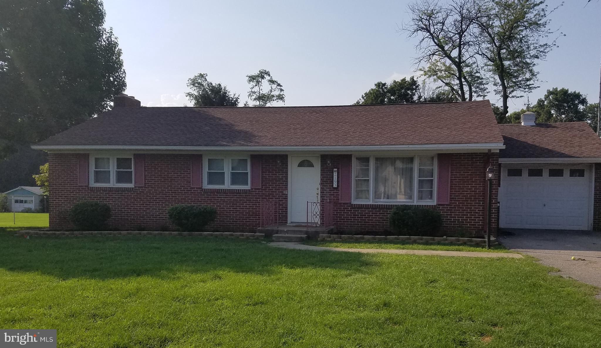 2193 New Franklin Road Chambersburg, PA 17202 - Photo 1 of 1 Exterior (Front)