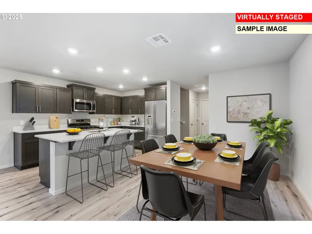 $399,900 | 687 Merriott Lane, Woodburn, OR 97071