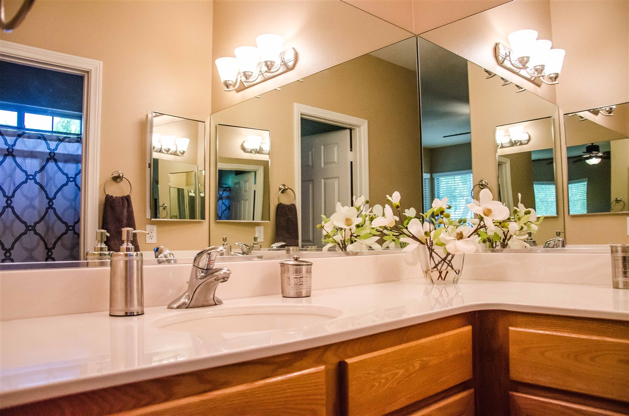 4050 Craven Road, Unit 46 Oceanside, CA 92057 - Photo 13 of 18