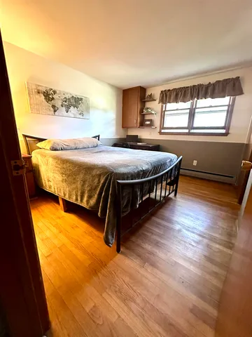 $324,500 | 118 West Greenfield Drive, Little Chute, WI 54140