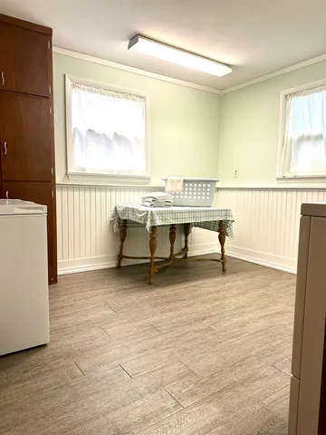 $324,500 | 118 West Greenfield Drive, Little Chute, WI 54140