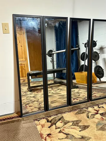 $324,500 | 118 West Greenfield Drive, Little Chute, WI 54140