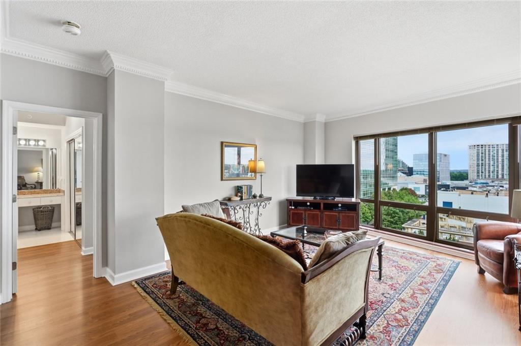 3475 Oak Valley Road Northeast, Unit 950 Atlanta, GA 30326 - Photo 21 of 37 Gallery Image 21