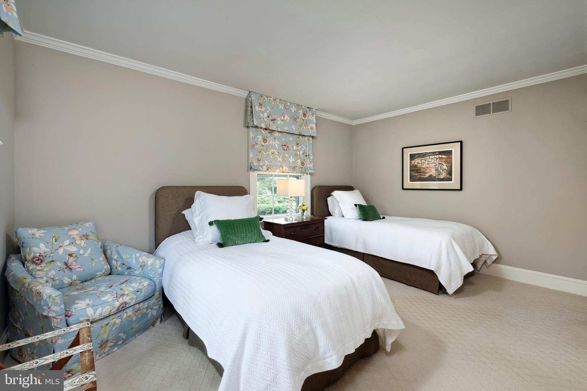 35771 Snake Hill Road Middleburg, VA 20117 - Photo 25 of 74 Guest bedroom #3