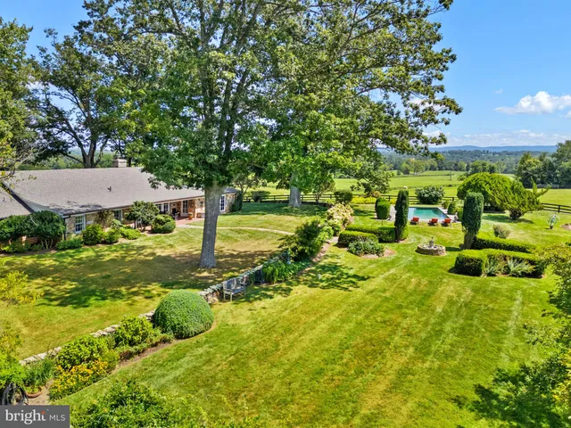 $2,495,000 | 35771 Snake Hill Road, Middleburg, VA 20117