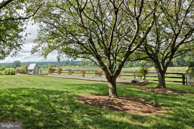 $2,495,000 | 35771 Snake Hill Road, Middleburg, VA 20117