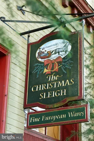 $2,495,000 | 35771 Snake Hill Road, Middleburg, VA 20117