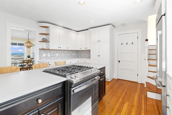 $2,625,000 | 72 B Street, Hull, MA 02045