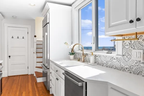 $2,625,000 | 72 B Street, Hull, MA 02045