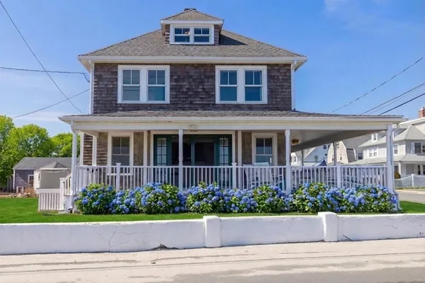 $2,625,000 | 72 B Street, Hull, MA 02045