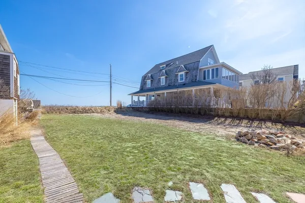 $2,625,000 | 72 B Street, Hull, MA 02045