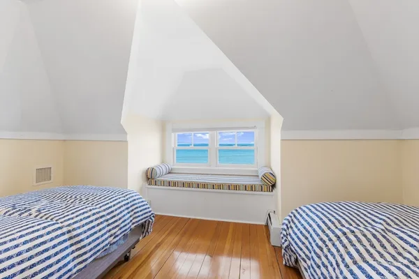 $2,625,000 | 72 B Street, Hull, MA 02045