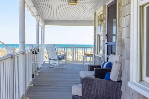 $2,625,000 | 72 B Street, Hull, MA 02045