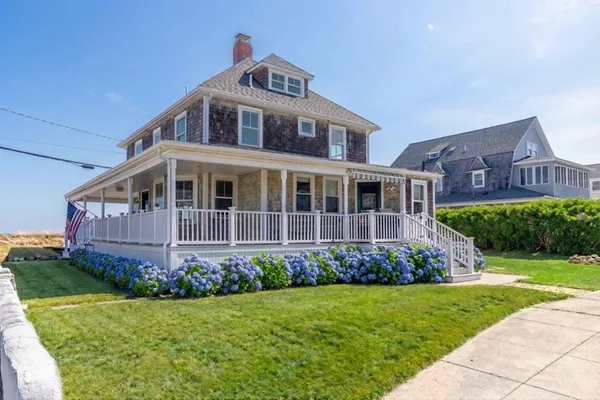 $2,625,000 | 72 B Street, Hull, MA 02045