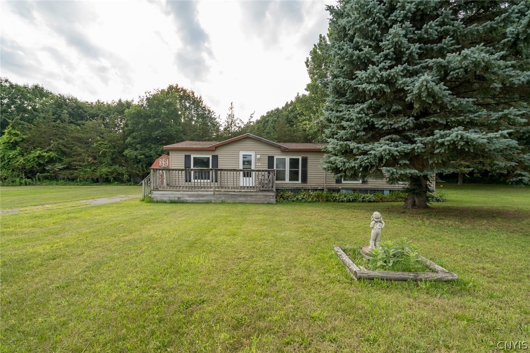 12755 State Rte 3 Sackets Harbor, NY 13685 - Photo 2 of 36 Gallery Image 2