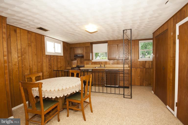 4714 Vicky Road Baltimore, MD 21236 - Photo 6 of 20 Interior (General)