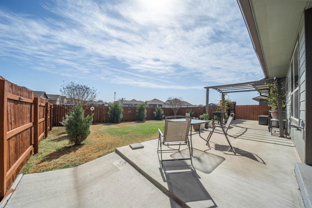 4009 Bravo Ranch Road Waco, TX 76705 - Photo 26 of 34