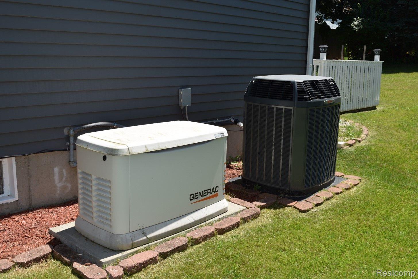 196 Parsons Lane Rochester, MI 48307 - Photo 40 of 43 Standby Generator (2018) & A/C Unit (2019)