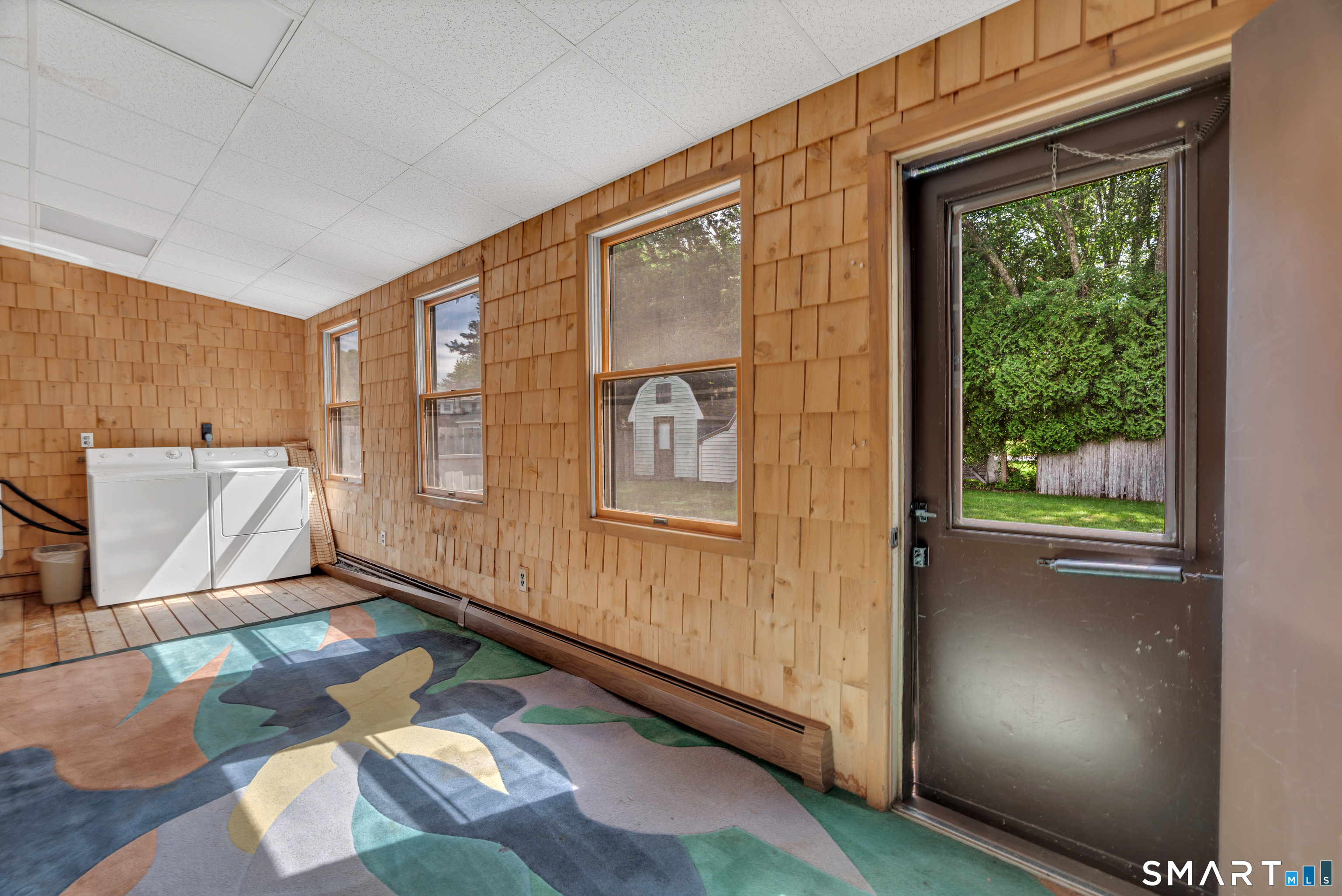 8 Chapel Hill Road Montville, CT 06370 - Photo 20 of 40