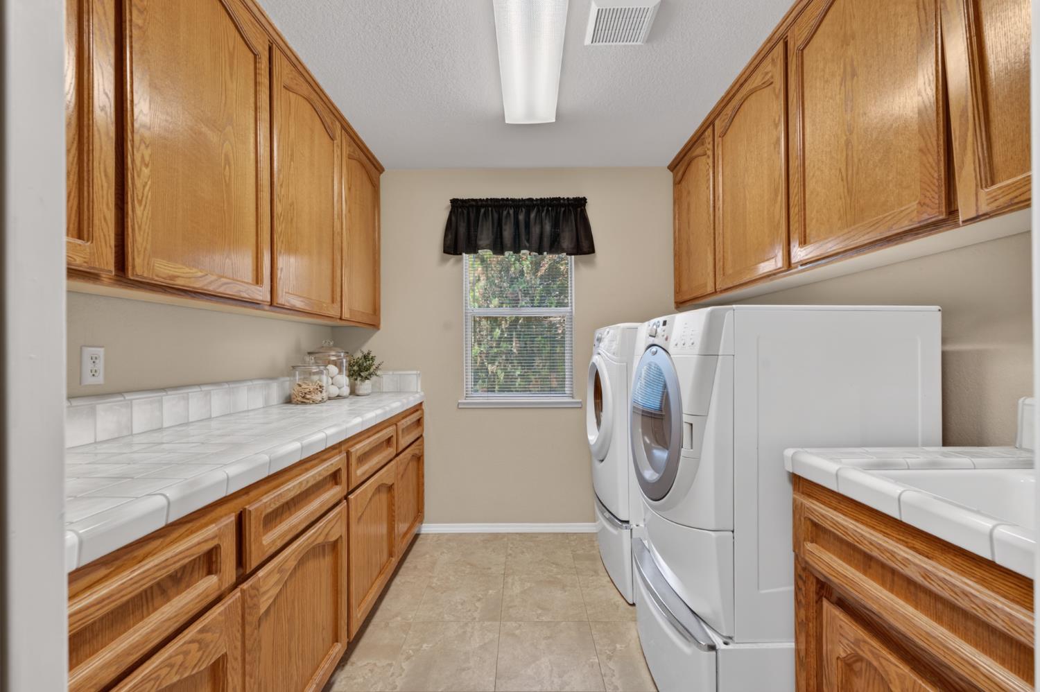 3969 Rawhide Road Rocklin, CA 95677 - Photo 30 of 49