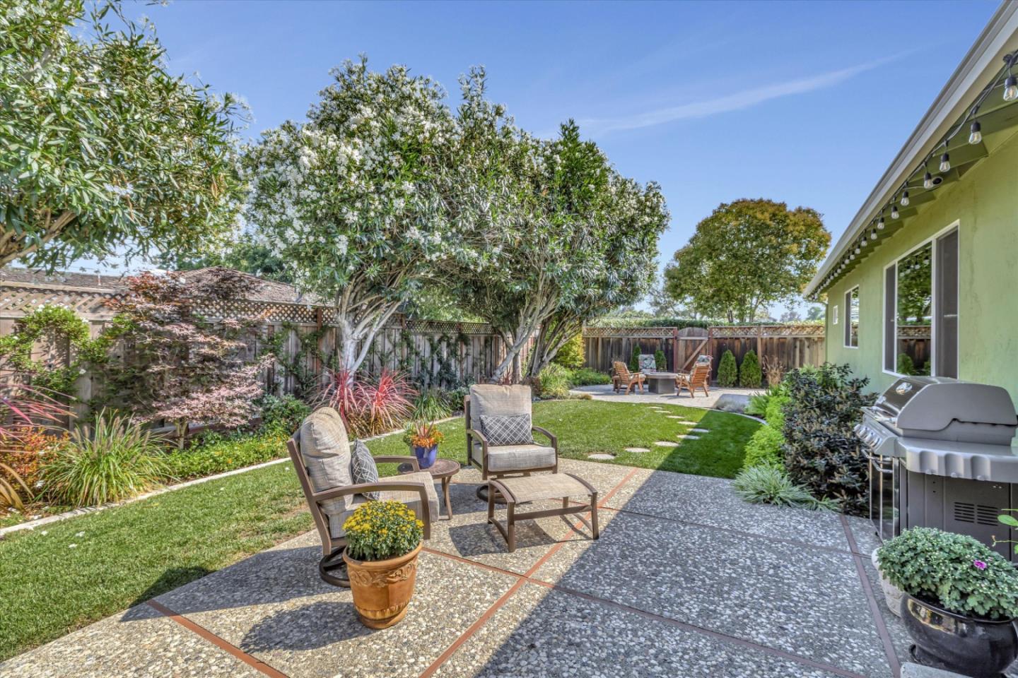 1190 Bruckner Circle Mountain View, CA 94040 - Photo 44 of 51 a front view of a house with garden