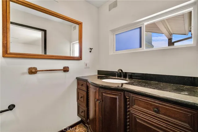 $2,000,000 | 5123 Willow Wood Road, Rolling Hills Estates, CA 90274