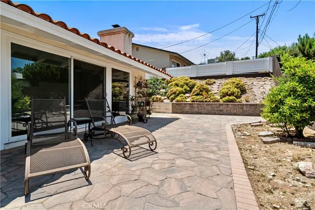 $2,000,000 | 5123 Willow Wood Road, Rolling Hills Estates, CA 90274