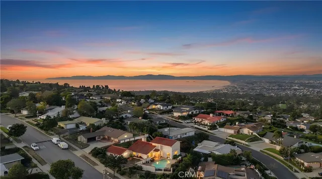 $2,000,000 | 5123 Willow Wood Road, Rolling Hills Estates, CA 90274