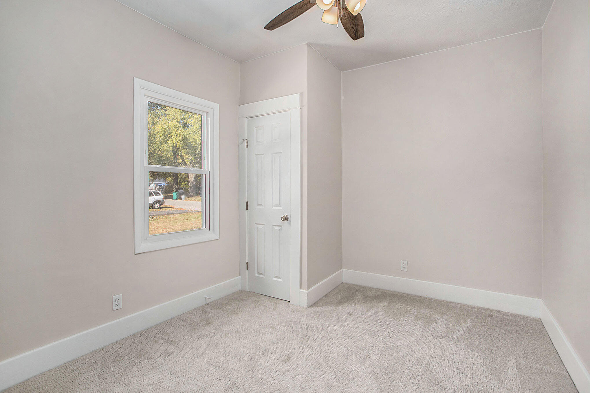 160 Rook Street Battle Creek, MI 49014 - Photo 11 of 15 bedroom 2
