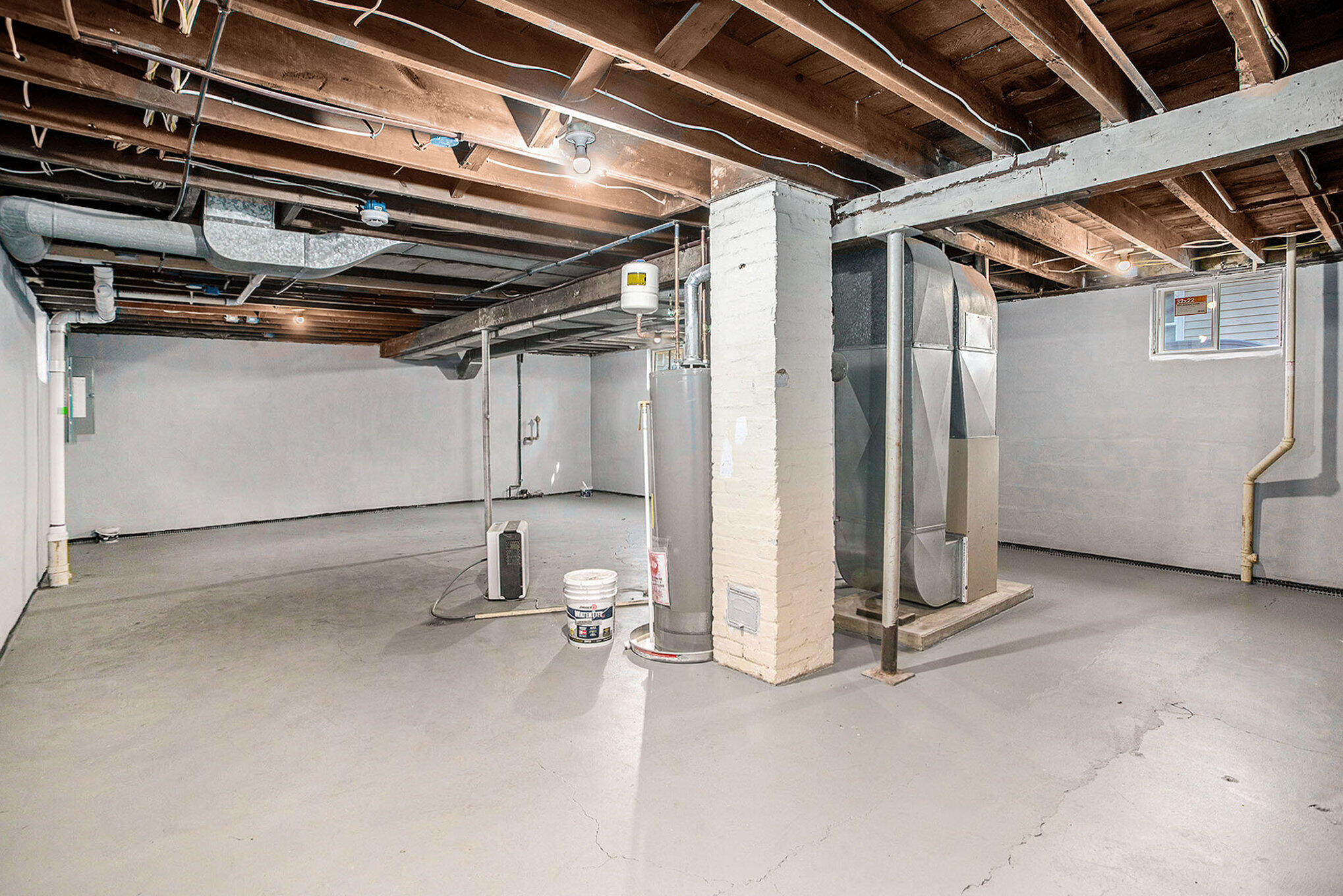 160 Rook Street Battle Creek, MI 49014 - Photo 13 of 15 basement