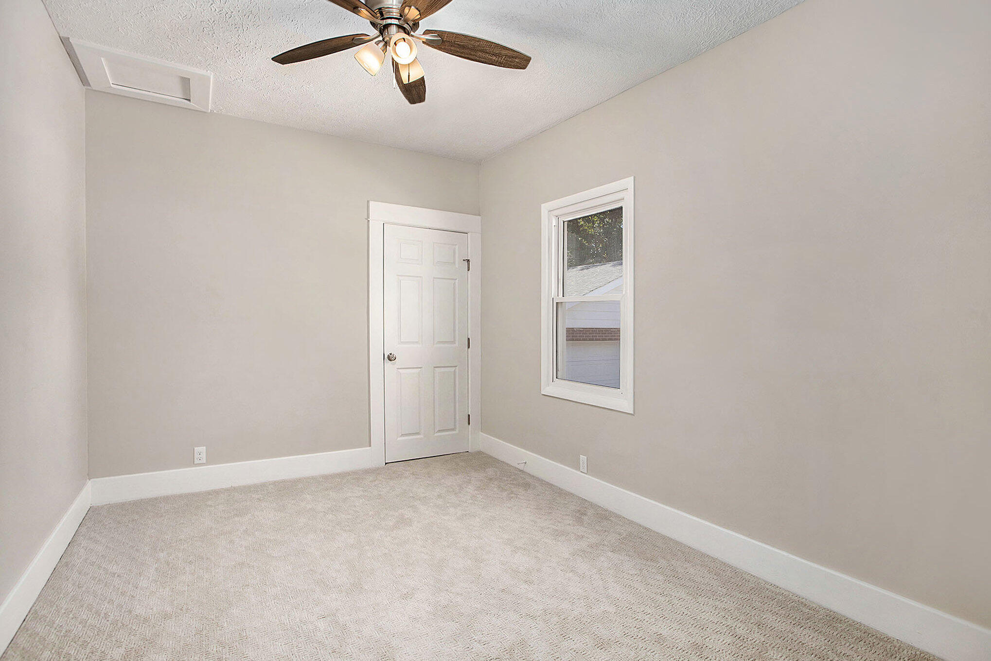 160 Rook Street Battle Creek, MI 49014 - Photo 9 of 15 bedroom 1