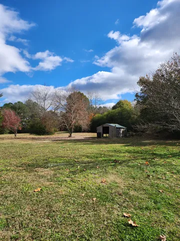 $184,900 | 530 South Military Street, Loretto, TN 38469