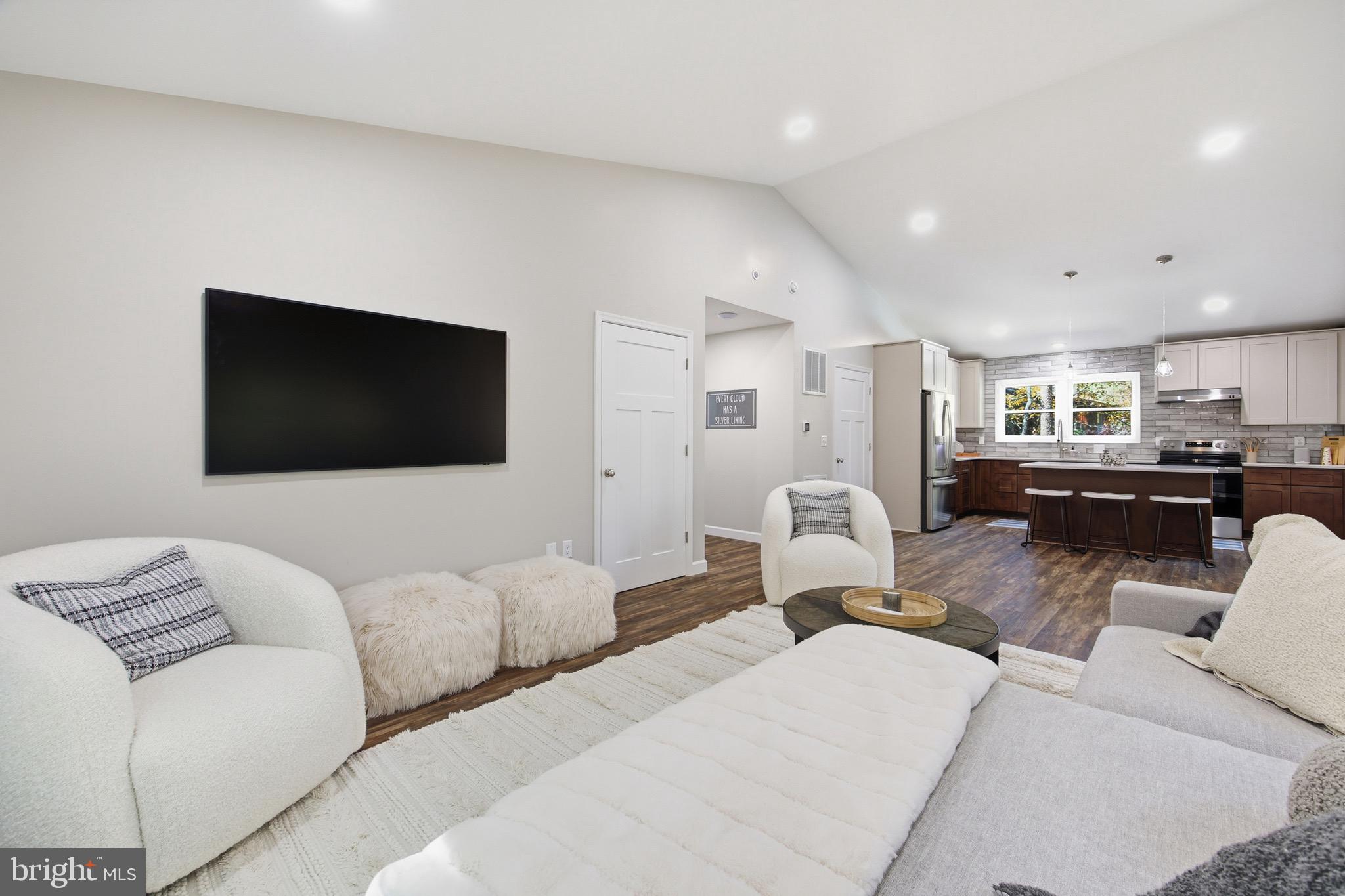 395 Deloris Road Mount Jackson, VA 22842 - Photo 20 of 48 a living room with furniture and a flat screen tv