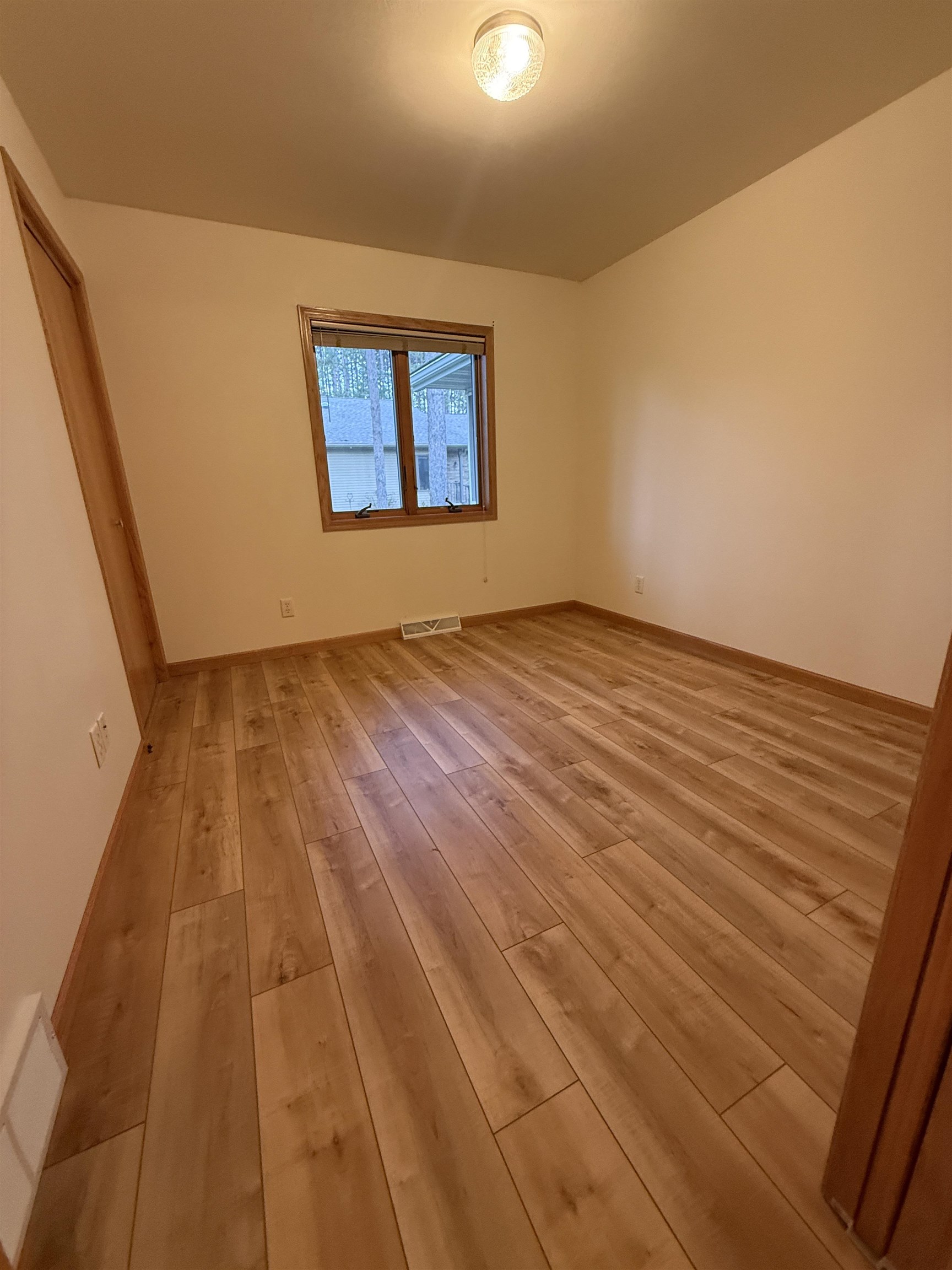 1607 Timber Trail Shawano, WI 54166 - Photo 6 of 19