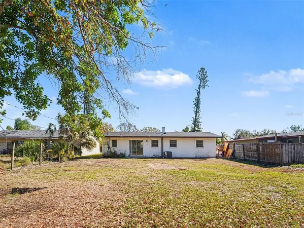 $275,000 | 1207 22nd Avenue West, Palmetto, FL 34221