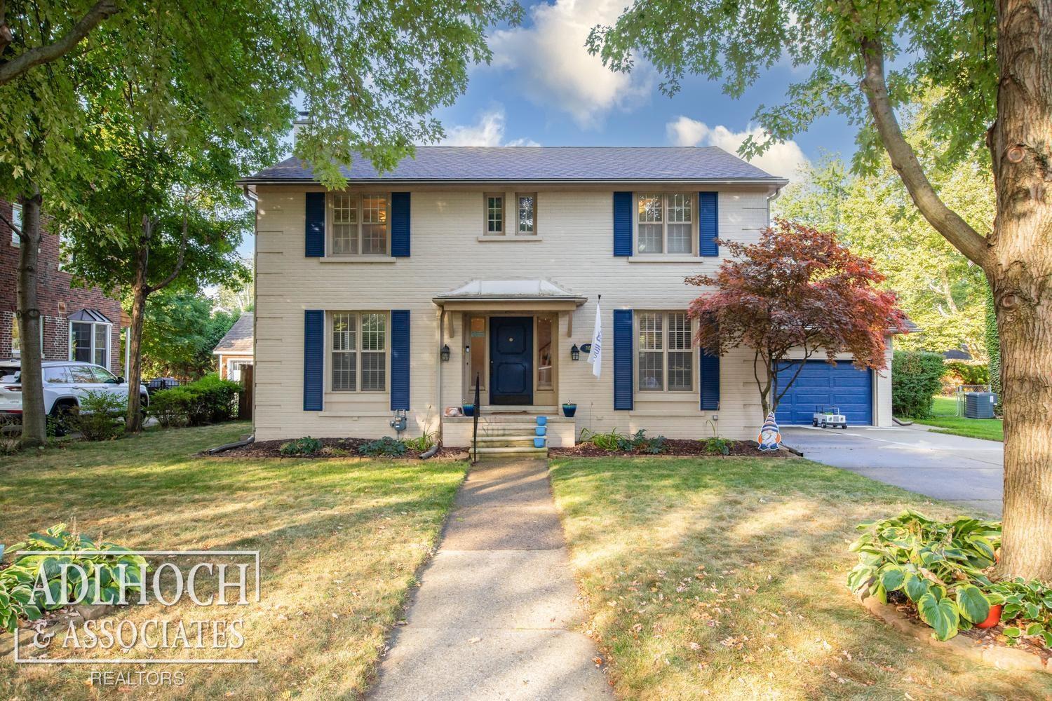785 Bedford Road Grosse Pointe, MI 48230 - Photo 1 of 42 50220751-fba7eb3d-7b0b-489b-bd04-51729e1421a8.JPG